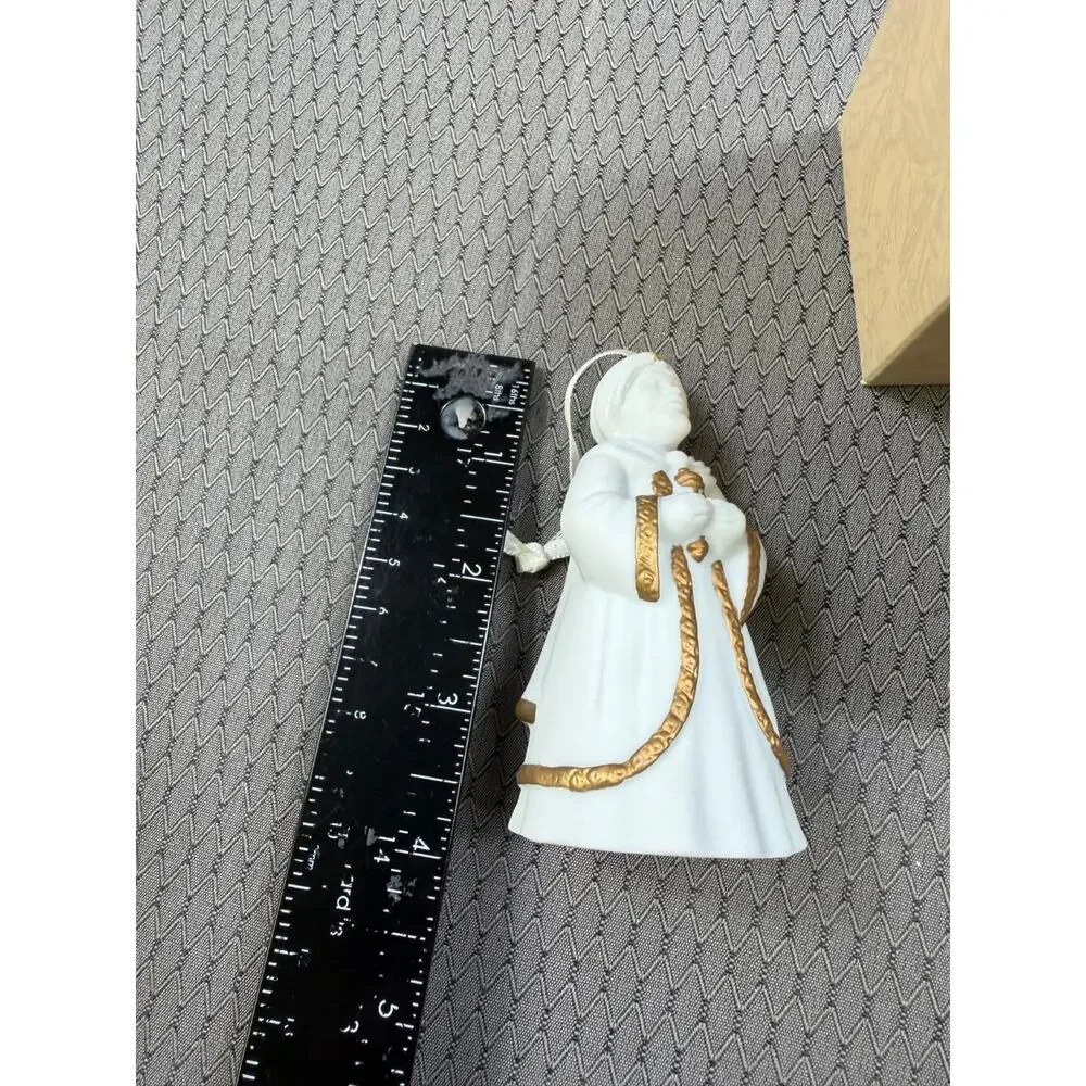 Hallmark “Balthasar” 1996 Magi Bells Showcase Keepsake Ornament NEW